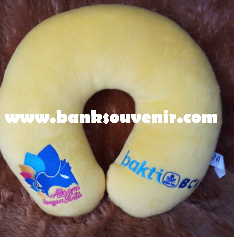 Bantal Leher Bank Custom