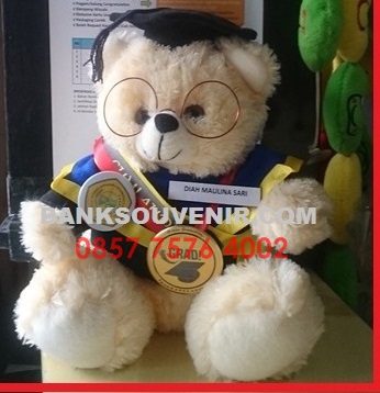 souvenir boneka wisdua