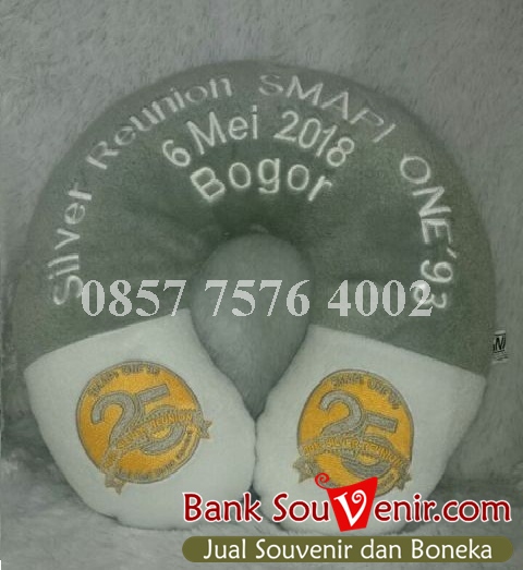 bantal leher souvenir Silver Reunion SMAPI ONE '93