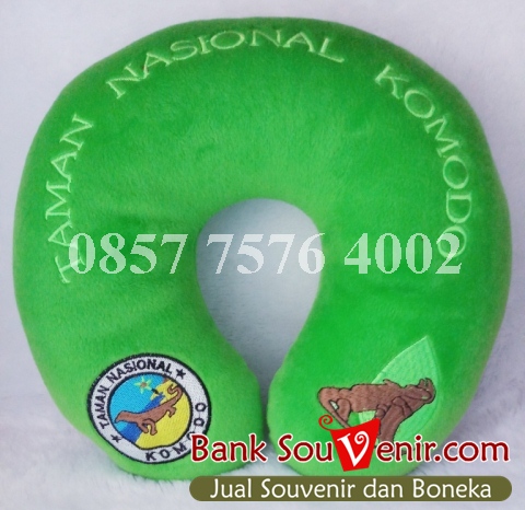 Souvenir bantal custom Taman Nasional Komodo