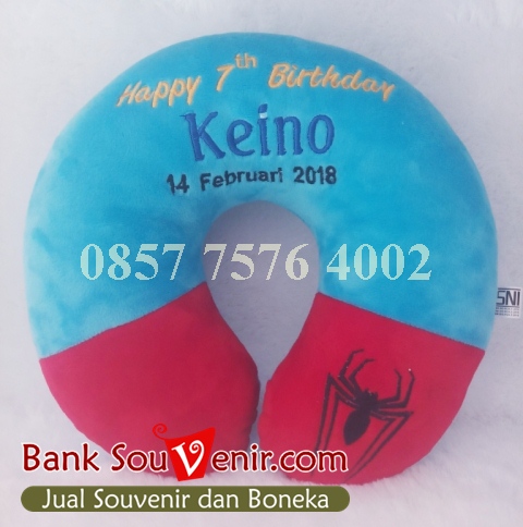 souvenir bantal ultah