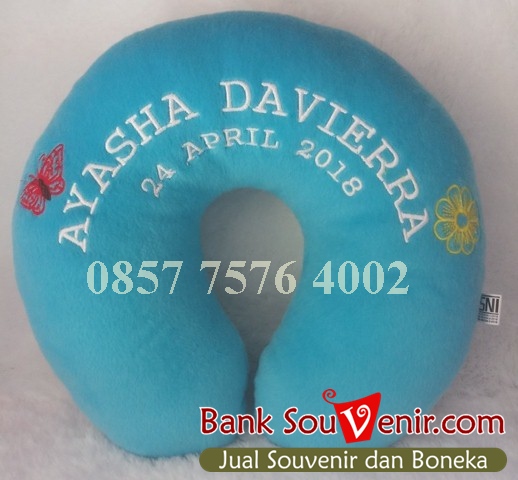 souvenir bantal ultah Ayasha