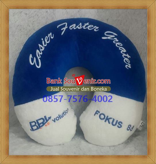 souvenir bantal custom