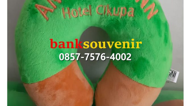 %PRIMARY% di %SECONDARY%