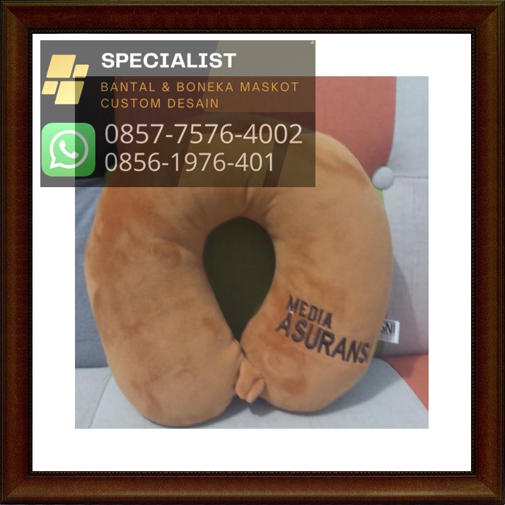 Banksouvenir Melayani Pengiriman Bantal Penyangga Leher di Magetan dan di kota kota besar lainnya pabrik souvenir bantal leher custom hampers merchandise custom bantal leher printing bantal leher foto custom bantal leher distributor bantal lehe (260)