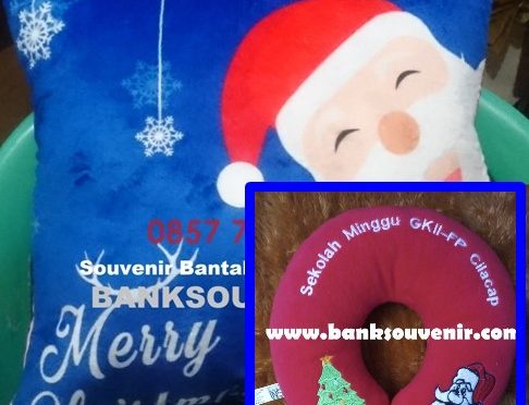 Souvenir Bantal Leher Untuk Perayaan Natal dan Tahun Baru 2023