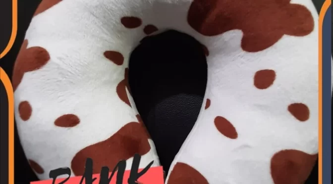 Bantal Leher Yelvo Motif Sapi Populer Banyak Diminati!